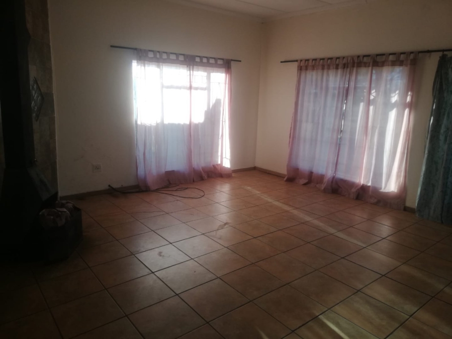 3 Bedroom Property for Sale in Highveld Free State